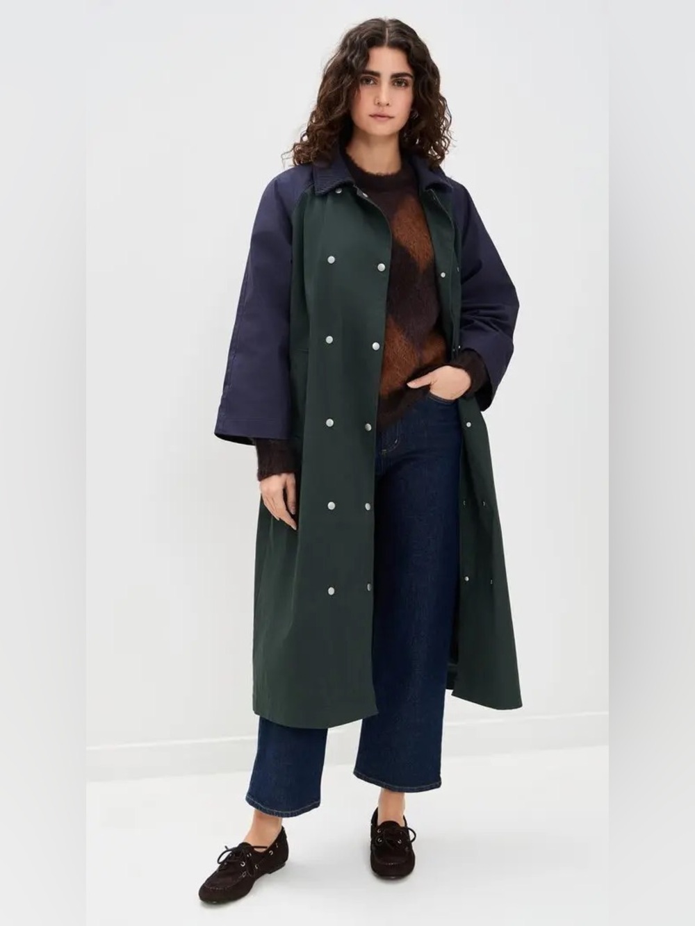 The Tiny Big Sister Color Blocked Trench Coat in Bottle Green Size US S/M